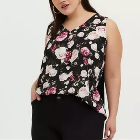 Torrid Floral Georgette Tank Top Black Pink Roses Sleeveless Plus Size 0X - Picture 2 of 11